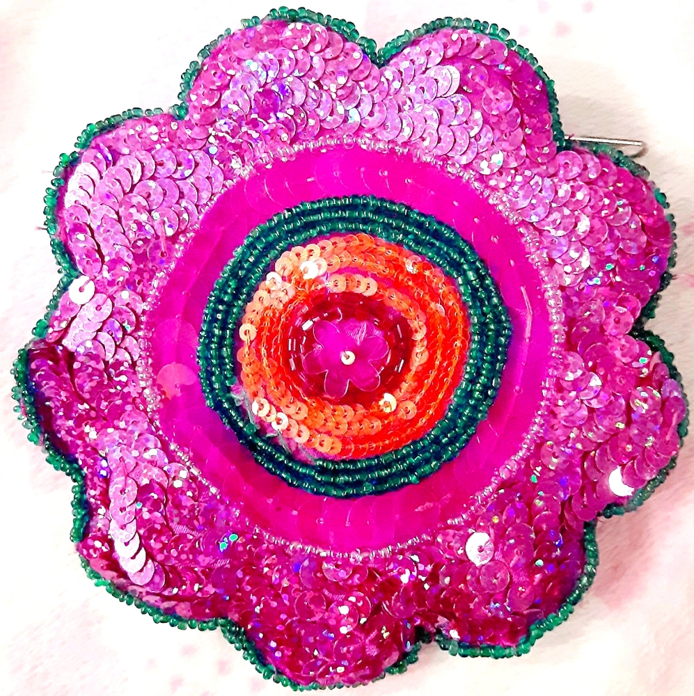 Flower coin purse